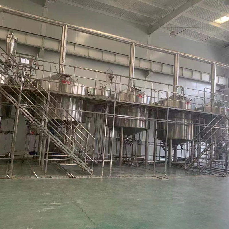 塔城精酿啤酒设备厂—平面布置、设备设计、制造、调试、培训等一条龙服务_COPY